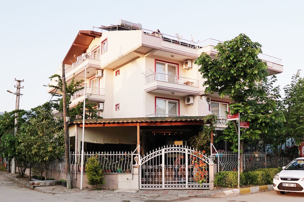 Bedia Otel in Erdek, Turkey