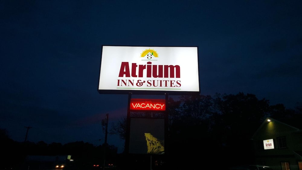 Atrium Inn - photo 32