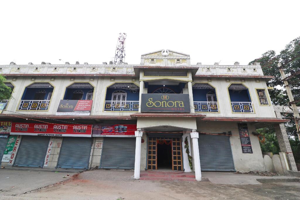 Sonora Hotel by OYO Rooms in Dhanbad, India