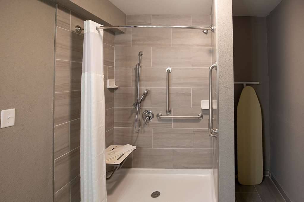 Quality Inn & Suites Hammond Near I 8090 - photo 29
