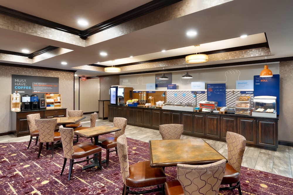 Holiday Inn Express & Suites Billings by IHG - photo 44