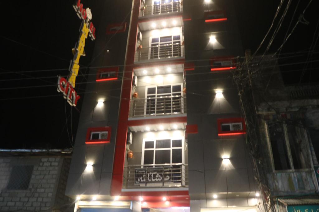 Hotel Madina City Bahrain in Saidu Sharif, Pakistan