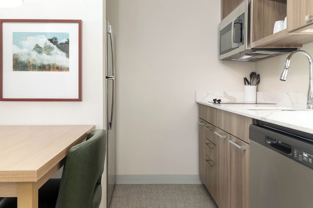 Homewood Suites By Hilton Puyallup Tacoma - photo 34