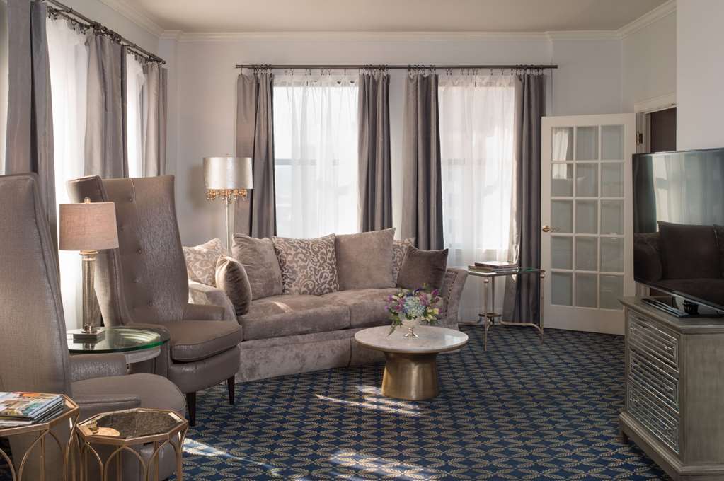 The Stephen F Austin Royal Sonesta Hotel - photo 22