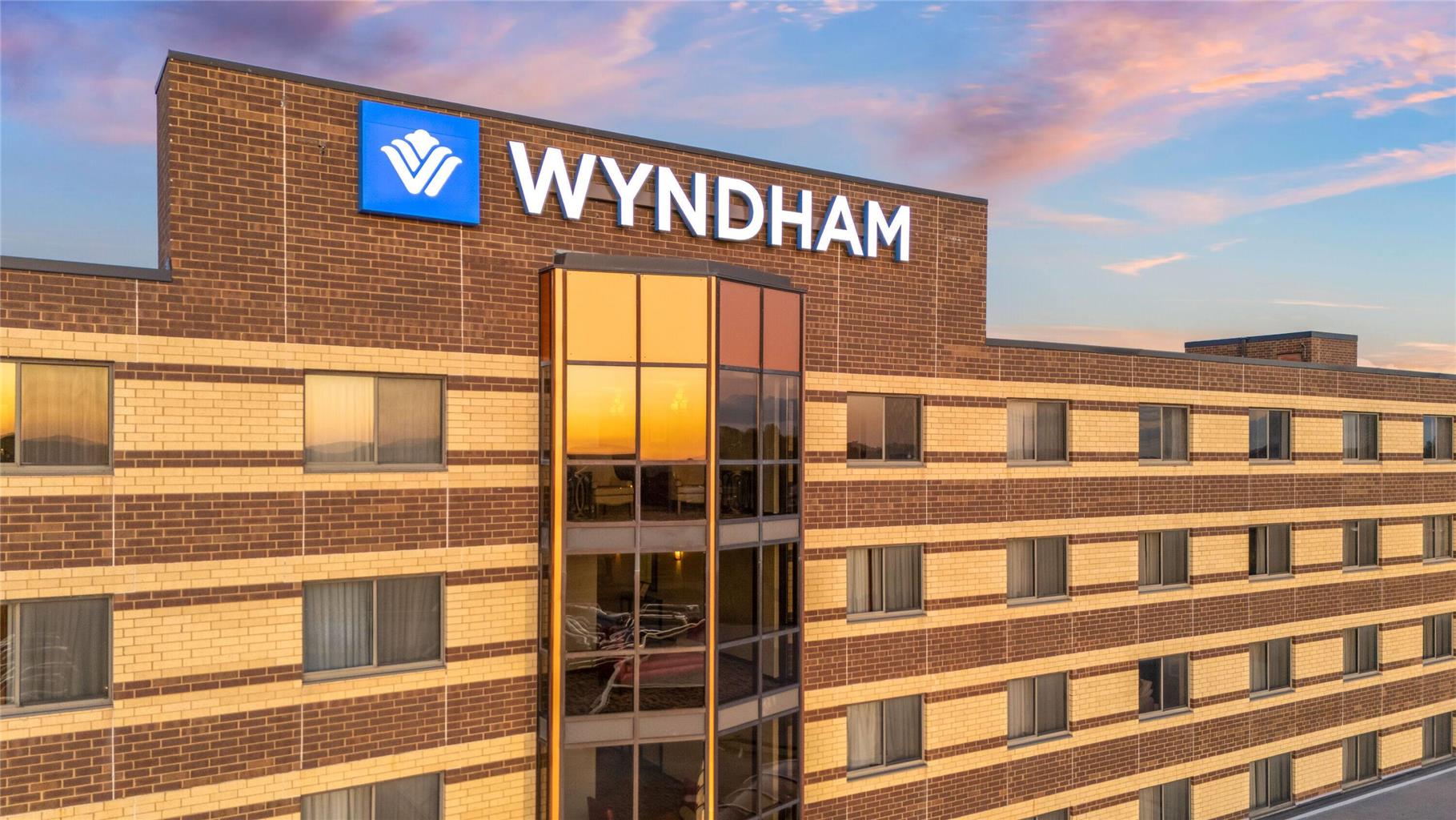 Wyndham Minneapolis South Burnsville - photo 4