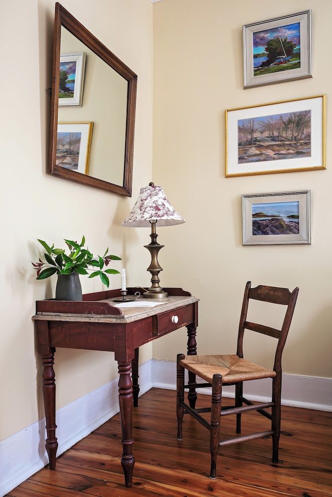 Inner Banks Inn - photo 28