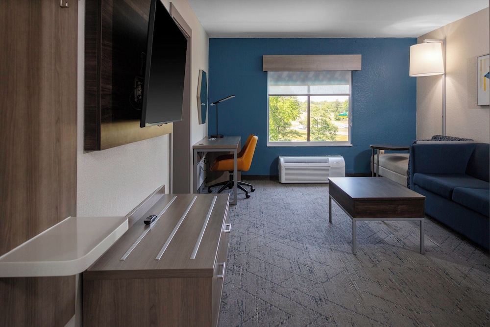 Holiday Inn Express Rocky Mount Sports Center by IHG - photo 25