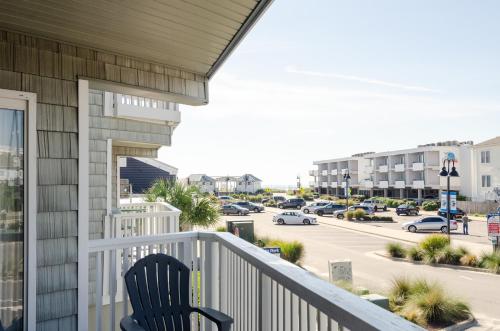 Munger by Bryant Real Estate in Wrightsville Beach, United States