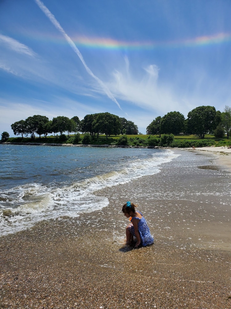 The Niantic Inn - photo 32