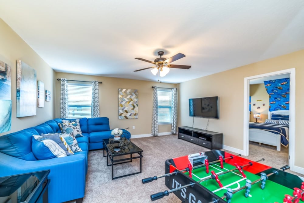 Solterra Resort 6 Bedroom 4 Bath Villa Davenport - photo 7