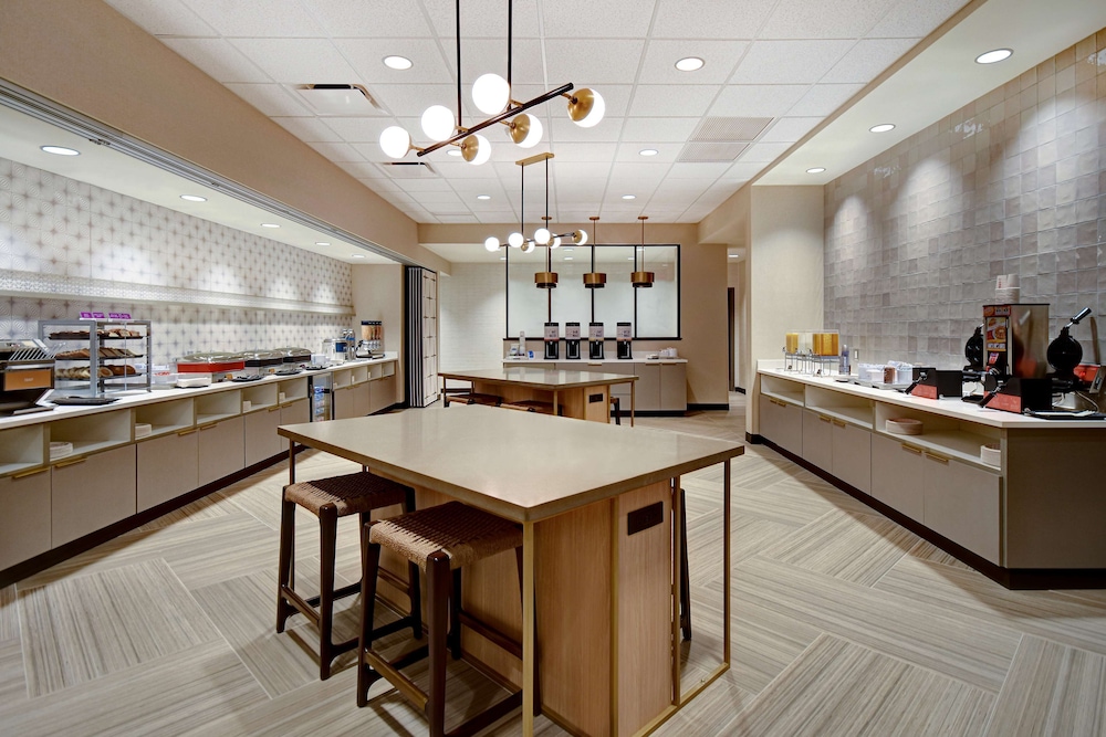 Hampton Inn Tucson Downtown - photo 27