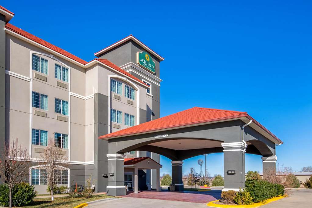 La Quinta Inn & Suites by Wyndham Dumas - photo 3