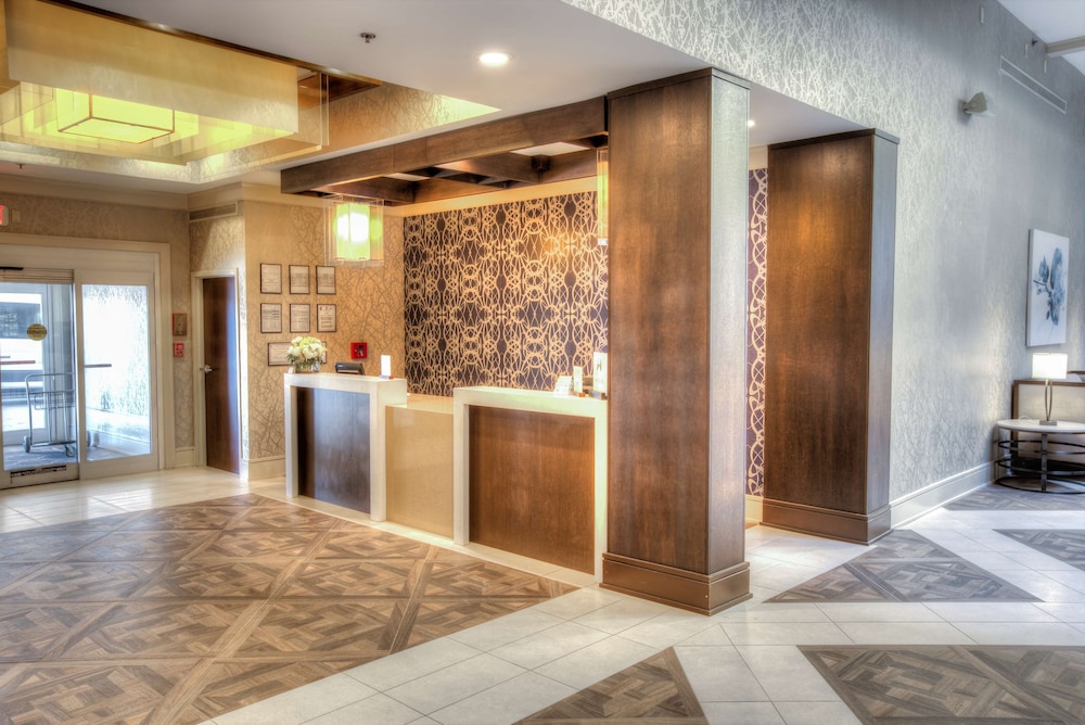 Doubletree Suites by Hilton at The Battery Atlanta - photo 10