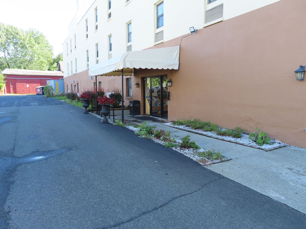 St. Charles Hotel - photo 75