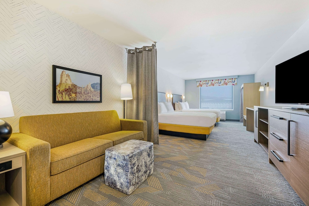 Home2 Suites by Hilton Colorado Springs Airport - photo 10