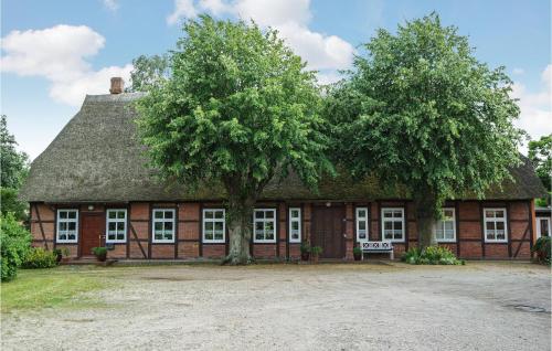 3 Bedroom Awesome Home In Lutterbek — 4-Star Luxury Hotel in Laboe, Germany