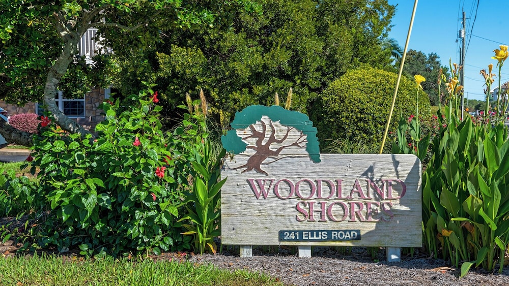 Woodland Shores 37: Steps to Beach 2 Pools Free Attraction Tickets - photo 40