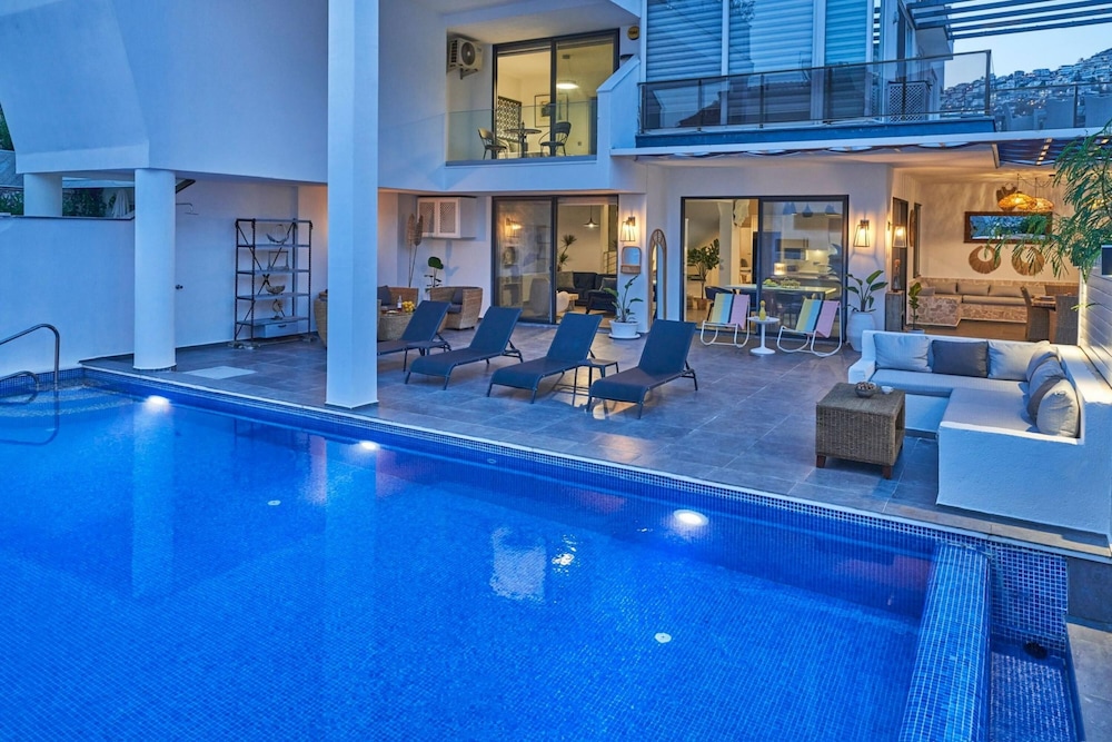 Villa Rio in Kalkan With 3 Bedrooms and 2 Bathrooms — 4-Star Luxury Hotel in Kas, Turkey