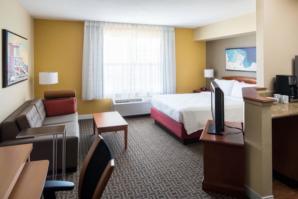 TownePlace Suites Los Angeles LAX Manhattan Beach - photo 10
