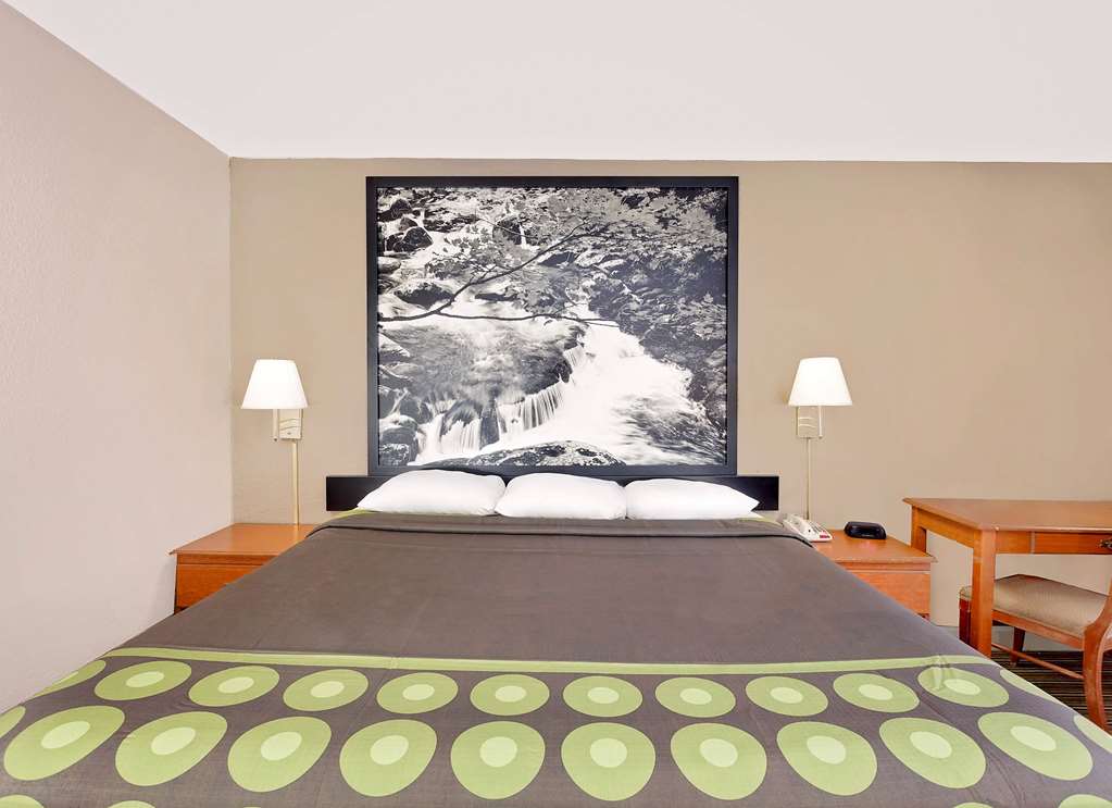 Super 8 by Wyndham Athens - photo 12