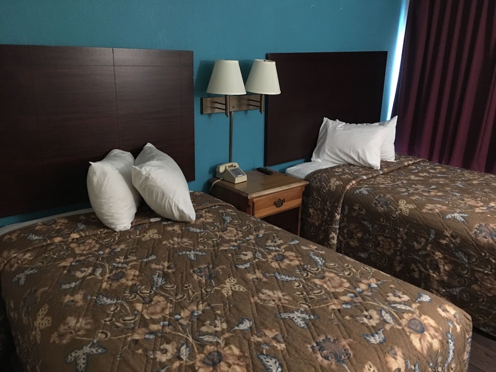 Days Inn by Wyndham Thomson - photo 11