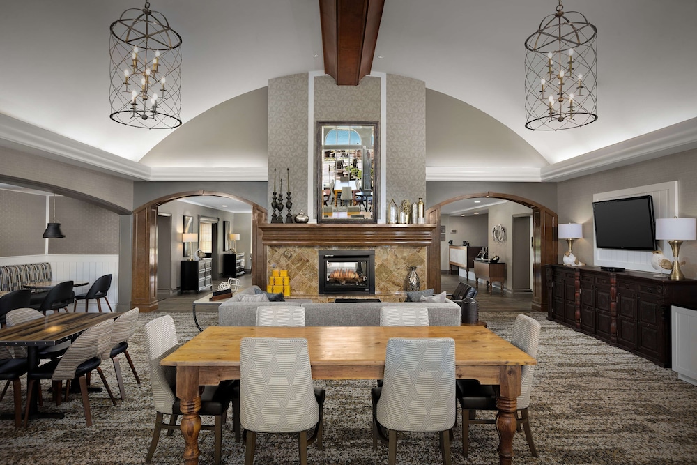 Homewood Suites by Hilton at The Waterfront - photo 4