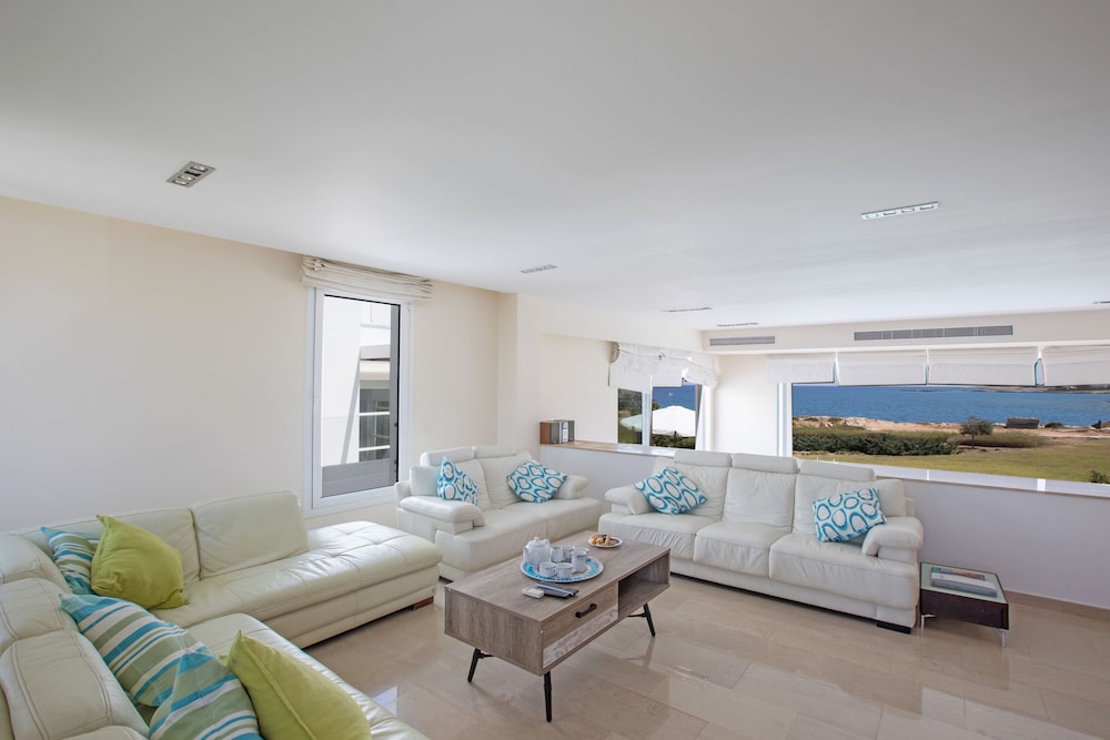 Protaras Holiday Villa Nv20