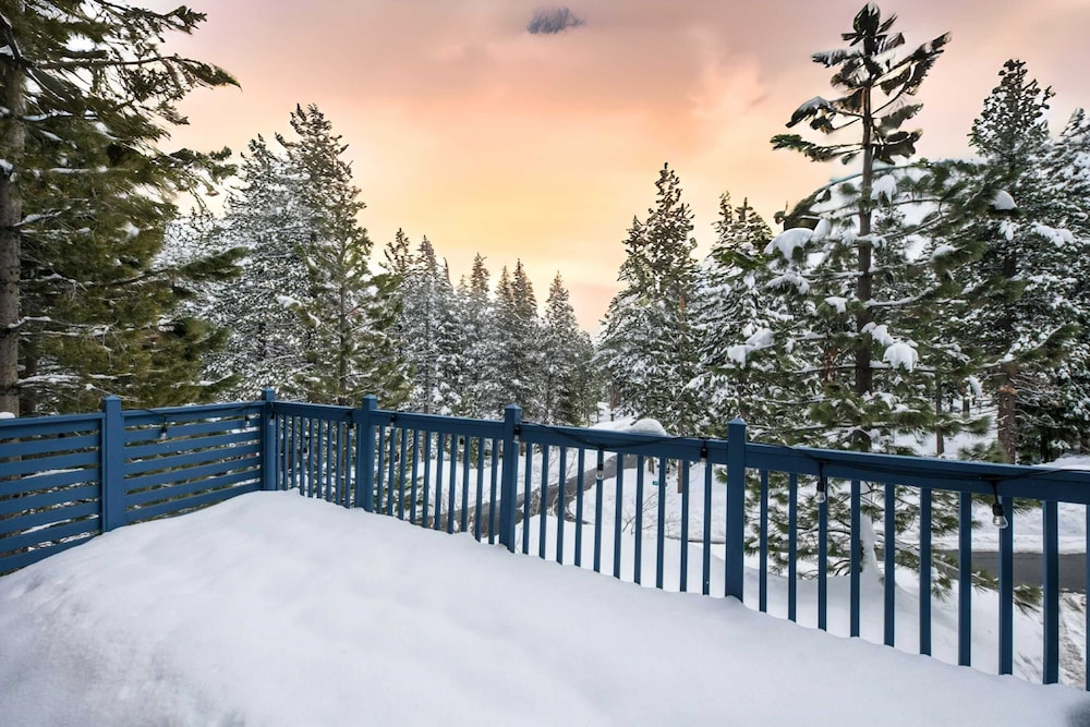 Alpine Bay by Avantstay 5mins To Diamond Peak Skiing w Expansive Deck - photo 28