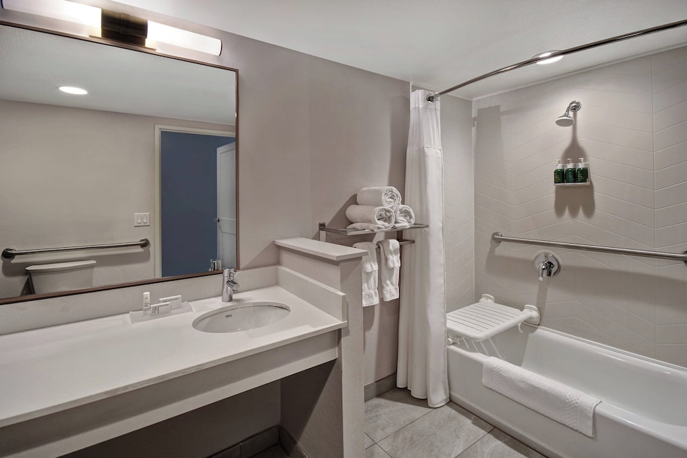 Fairfield Inn & Suites Las Vegas Airport South - photo 24