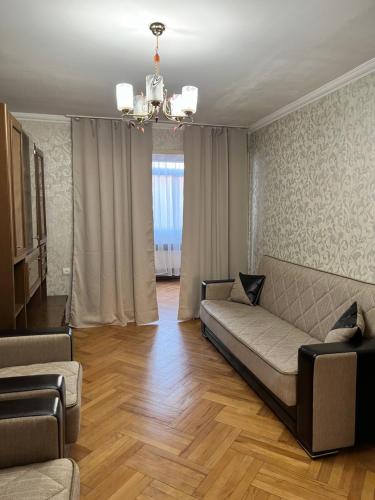 Vintage Apartment