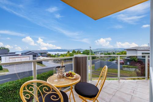 Above the Lake B&B — 4-Star Luxury Hotel in Taupo, New Zealand