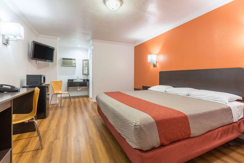 Motel 6 Tremonton UT - photo 9