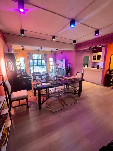 Fab Rainbow Studio