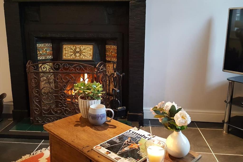 Mill Cottage Modern Cosy Lake District Home with Open Fire Near Scafell — 4-Star Luxury Hotel in Seascale, United Kingdom