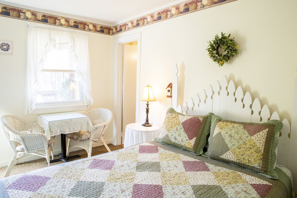 The Chimney Rock Inn & Cottages - photo 71