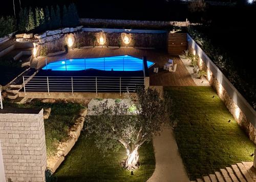 Villa Dafni Luxury Home Heated Pool — 4-Star Luxury Hotel in Scicli, Italy