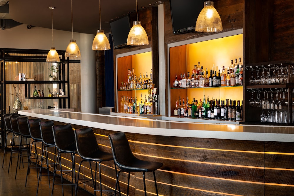 Canvas Hotel Dallas - photo 43