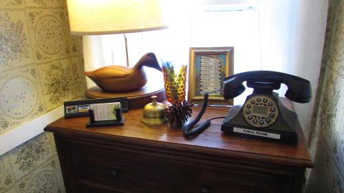 Center Lovell Inn - photo 17
