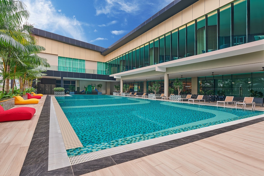 Four Points By Sheraton Desaru — 4-Star Luxury Hotel in Johor Bahru, Malaysia