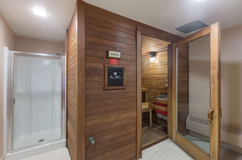 Quality Suites Lansing West - photo 46