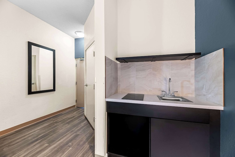 Suburban Studios Orlando Ocoee Winter Garden - photo 19