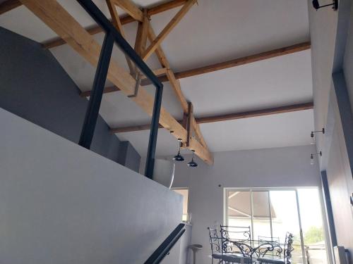 Julie - carbon neutral hotel in Unknown City