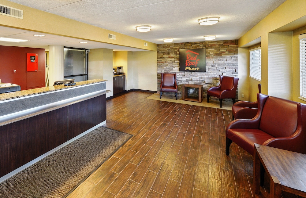 Red Roof Inn PLUS Washington DC Manassas - photo 3