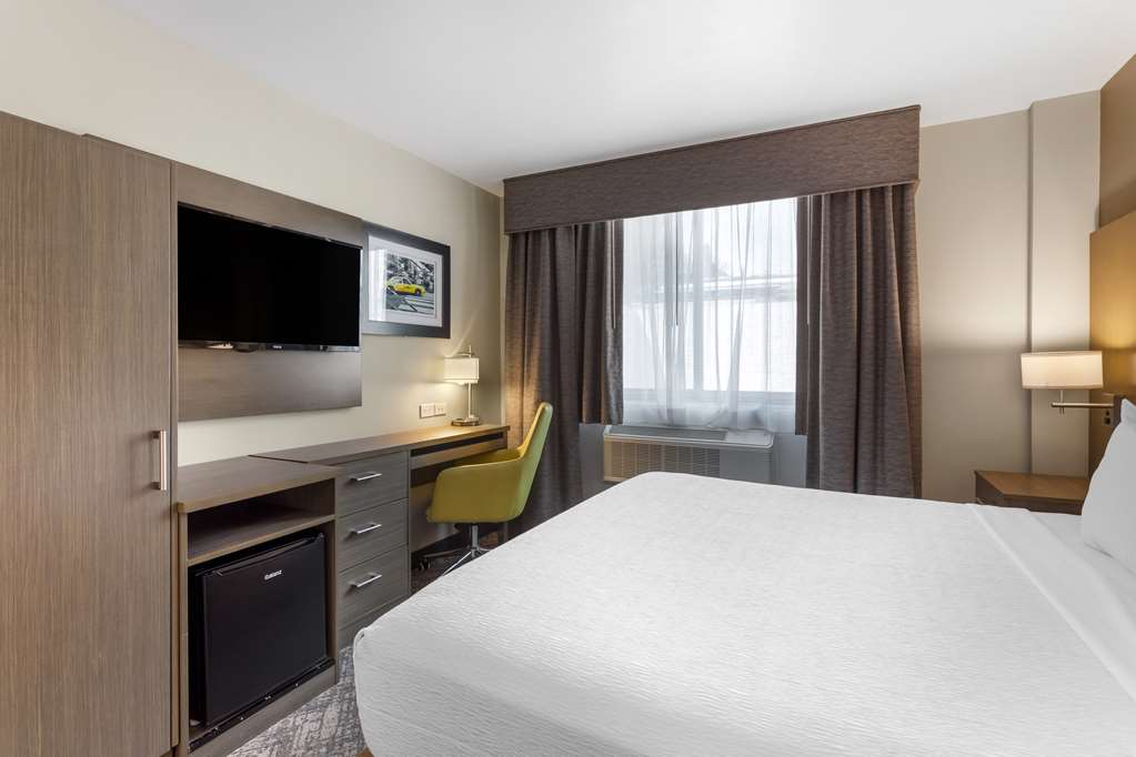 Best Western Brooklyn Coney Island Inn - photo 14