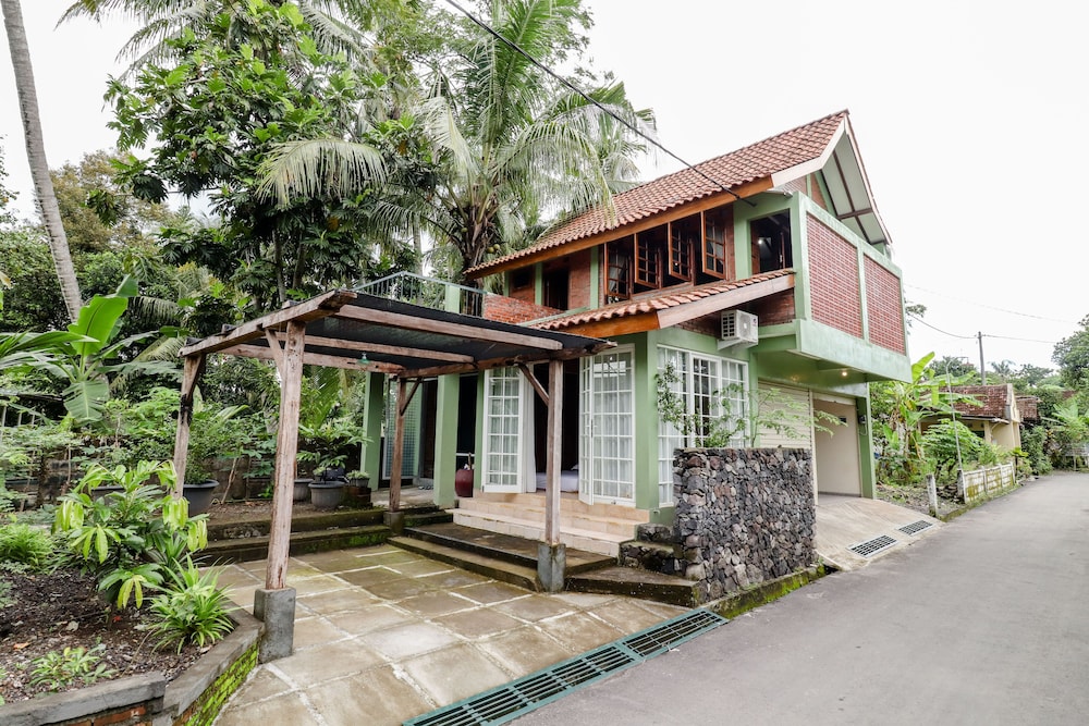 Omah Kemiri 4 Yogyakarta in Sleman, Indonesia