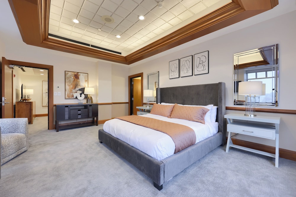 The Executive Suites and Venue - photo 10