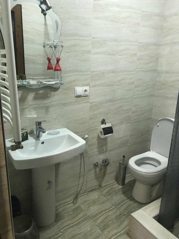 Spacious 2 bedroom apartment
