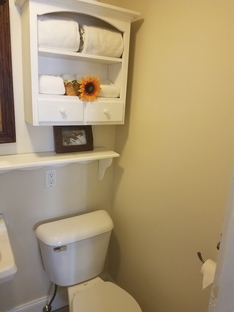 Tilton Inn - photo 27
