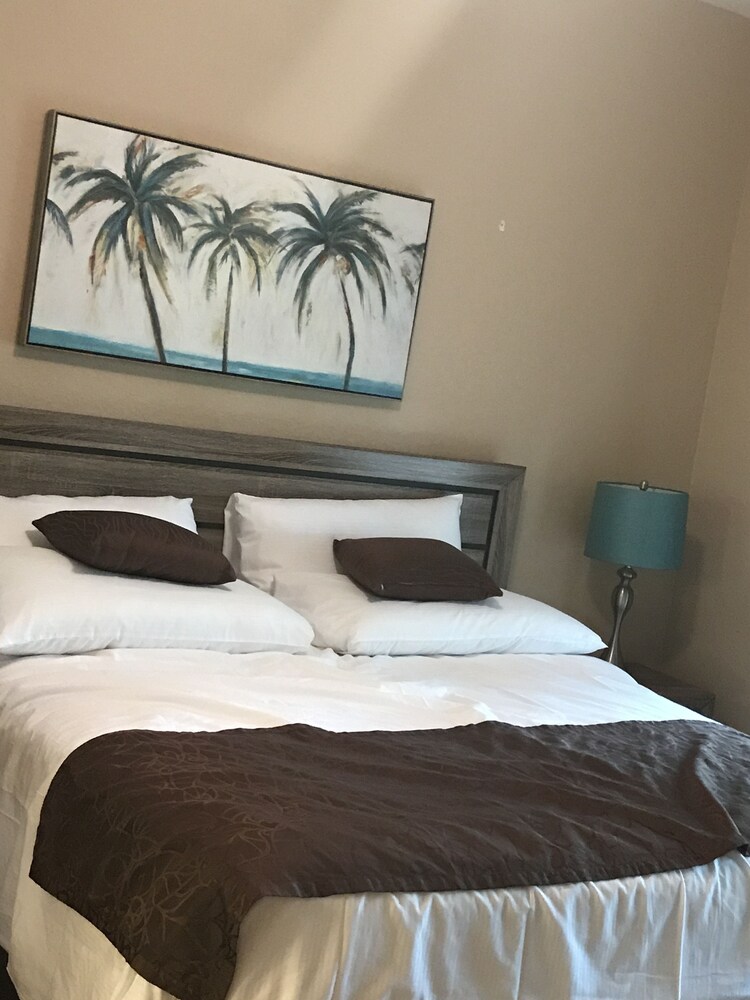 Bahama Bay Resort Orlando - photo 16