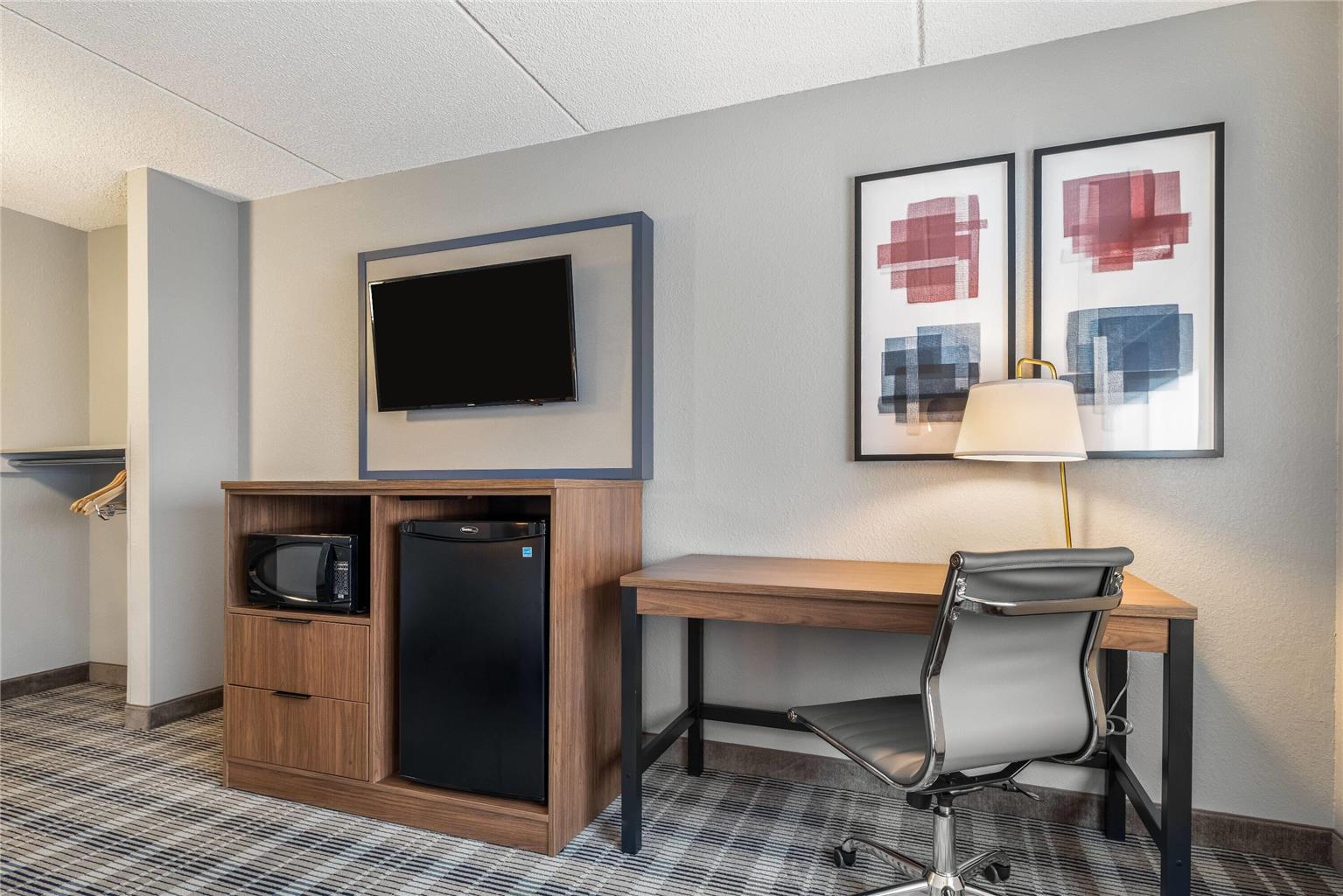 AmericInn by Wyndham Mounds View Minneapolis - photo 20